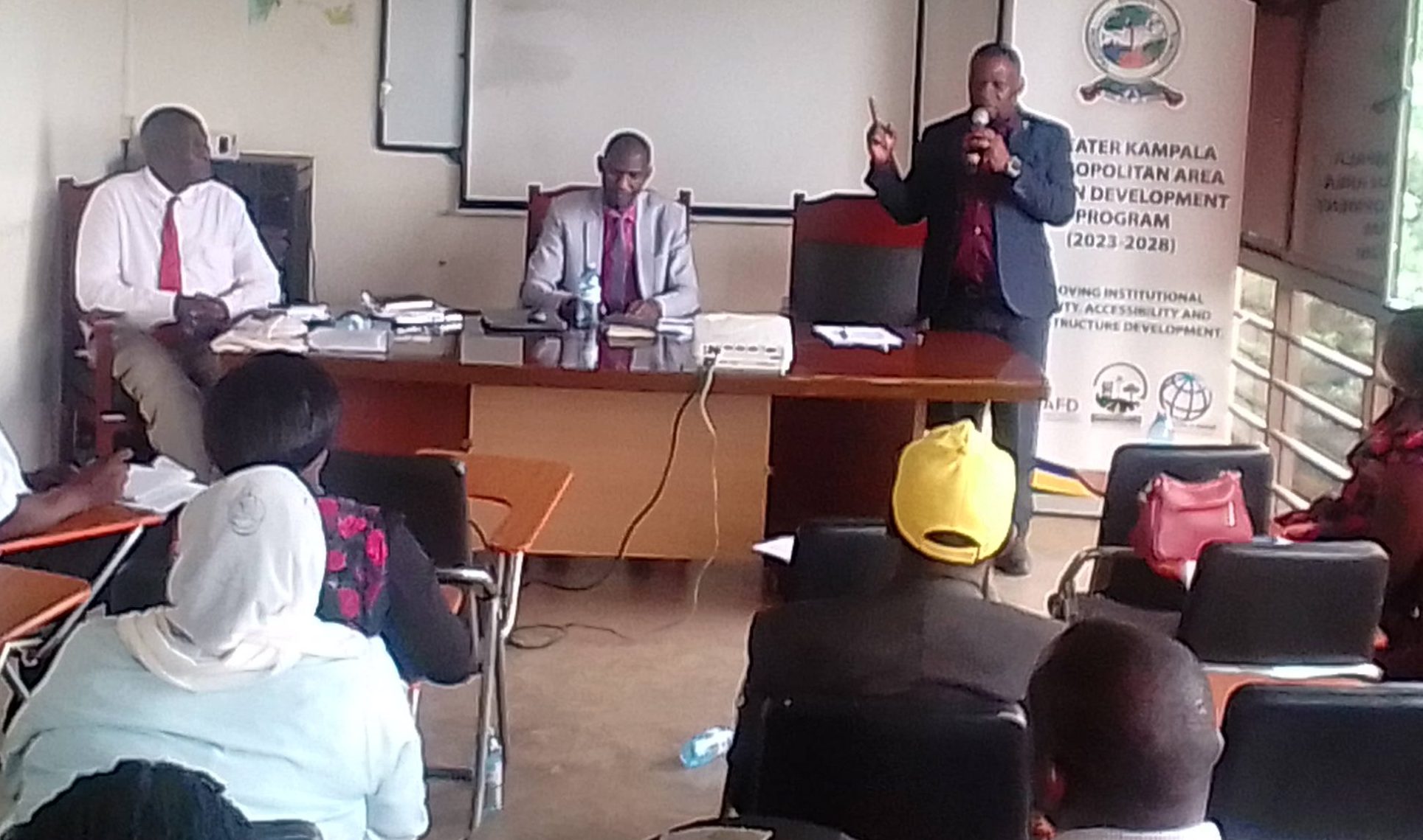 Hon. Micheal Kakembo addressing councilors on Thursday scaled e1723802973315