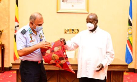 Group Captain from Bangaladesh National Defence College Hasani Mahmud presents gifts to President Mu