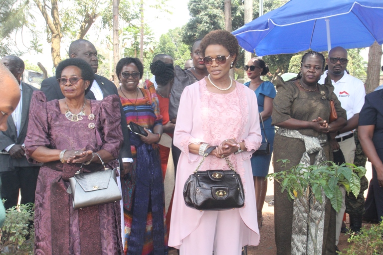 Lady Sylivia Naginda in the middle being welcomed at Lake Victoria school