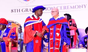 Victoria University graduates 2500